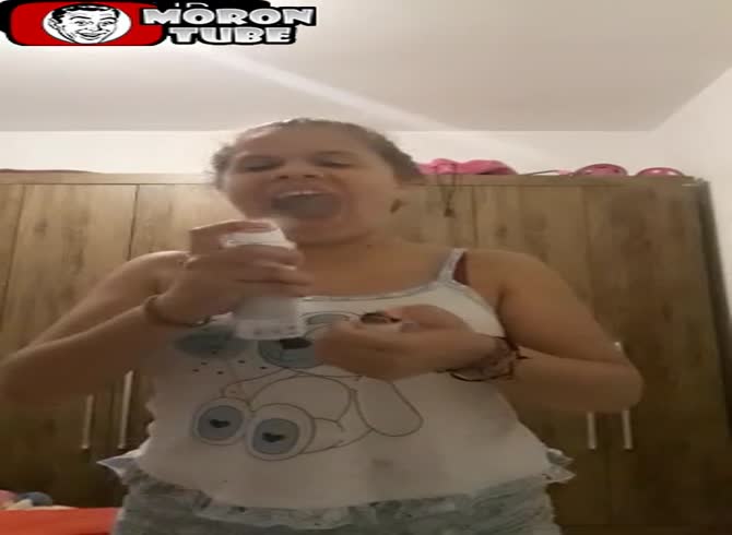 Video :This girl has a dragon-like ability to breathe fire